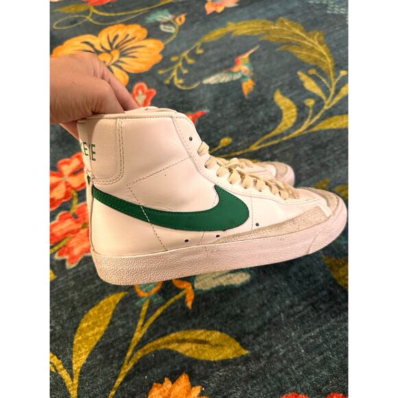 Nike Blazer Mid 77 Vintage Lucid Green Sneakers Size 6 - Picture 7 of 9